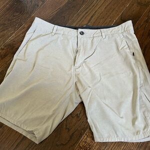 Men’s Vuori Aim Shorts